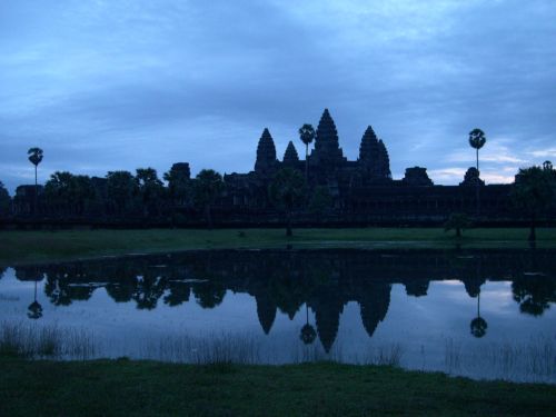 Sonnenaufgang bei Angkor Wat